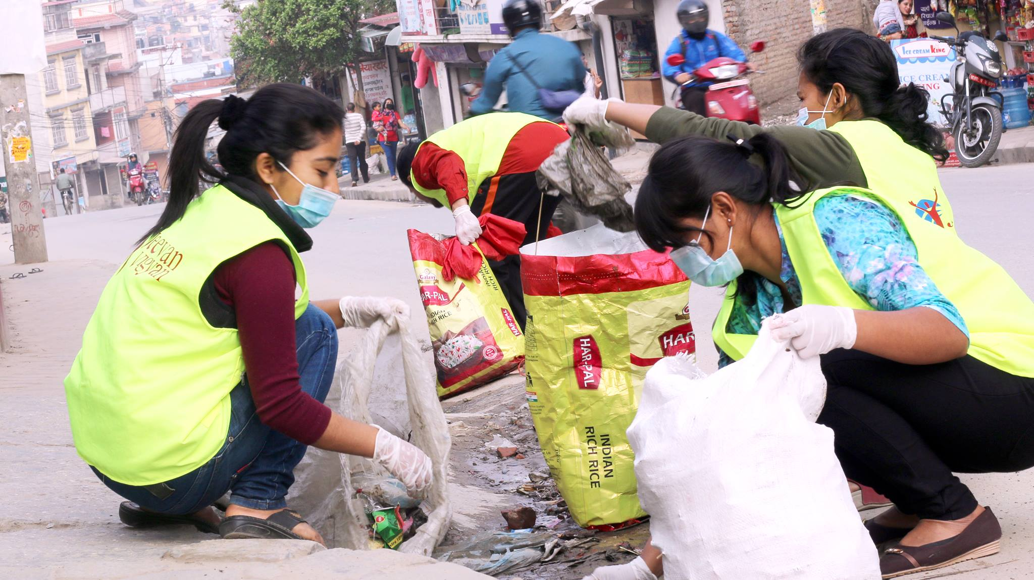 Volunteer 2